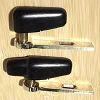 Comparison of capos